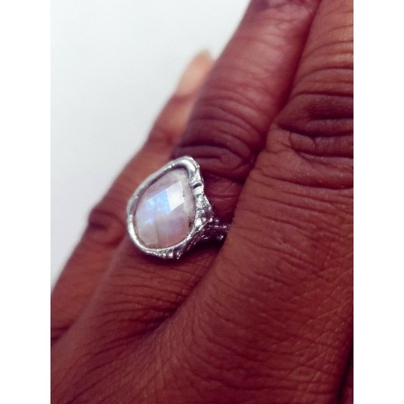 Moonstone crystal Ring - Picture 12 of 12